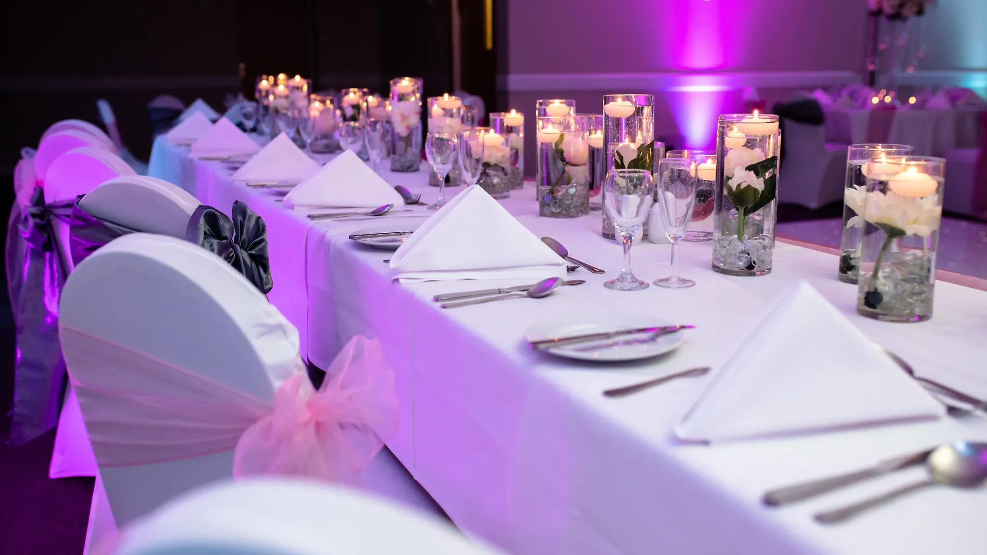 Holiday Inn A55 Chester West By Ihg Northop